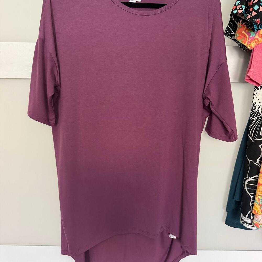 LuLaRoe Irma Tunic Top Women’s Medium M Purple Mauve Solid High Low Hem